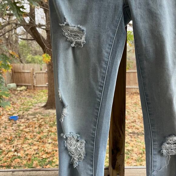 Blanqi Denim Distressed Skinny Maternity Jeans Light Wash Size 2 - Picture 3 of 9